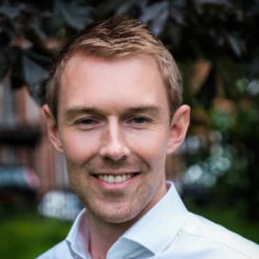 Angus Gilmour: Transitioning from Badminton Pro to CEO and Founder of Athlete Origin