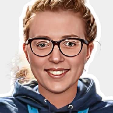 Sophie Evans: From Swimming Pool to Professional SDR Team Lead